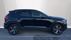 Volvo Xc40 2.0 B4P Plus Dark 5dr AWD Auto Petrol Estate